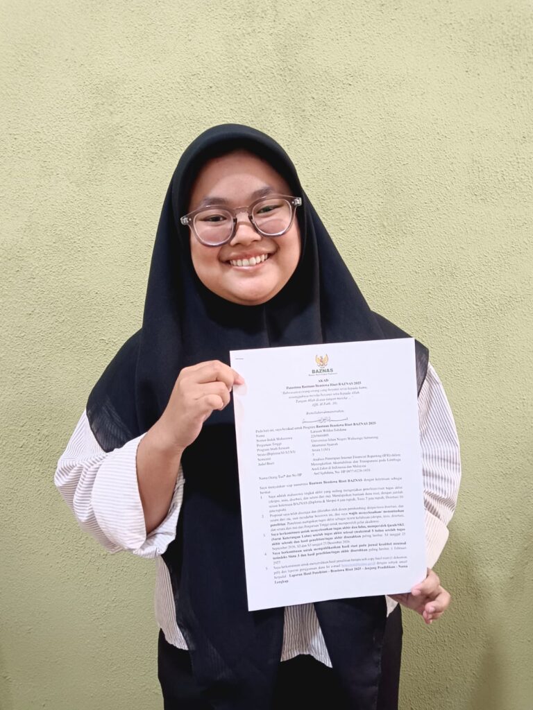 Mengangkat Tema Akuntabilitas Lembaga Zakat Mahasiswi Akuntansi Syariah Fakultas Ekonomi Bisnis Islam UIN Walisongo Lolos Beasiswa Riset BAZNAS 2025