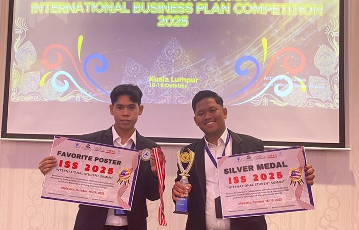 Prestasi Internasional: Kolaborasi Mahasiswa akuntansi syariah fakultas ekonomi dan bisnis islam dan Fakultas Syariah Hukum UIN Walisongo Berbuah Silver Medal di International Student Summit 2025